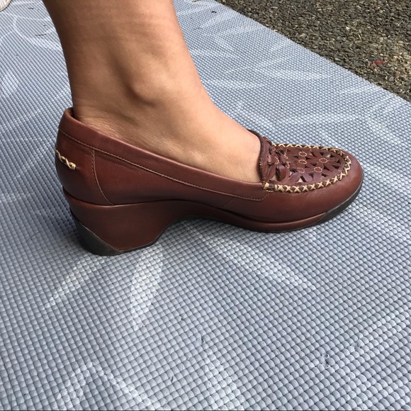 Nurture Brown leather wedge shoe - Picture 7 of 7